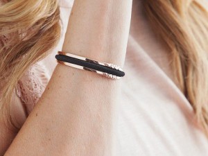 holiday gifts for your best friend hair tie bracelet