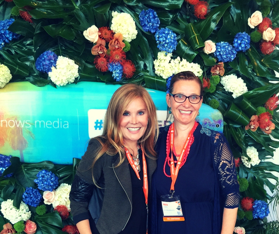 Doin' the blogger thang at Blogher16 with bloggy superstar Jill from Ripped Jeans and Bifocals. 